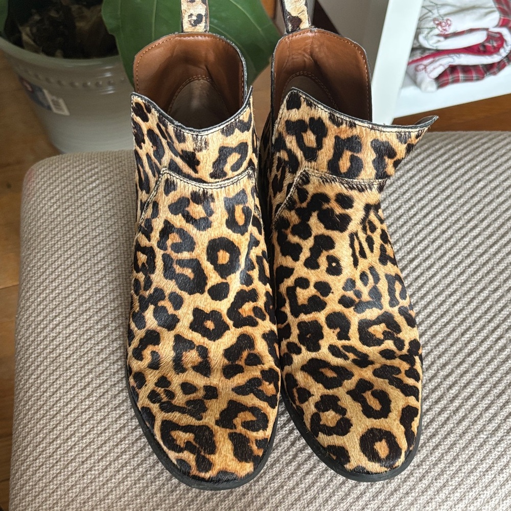 Franco Sarto Leopard Print Ankle Boots - Picture 2 of 2